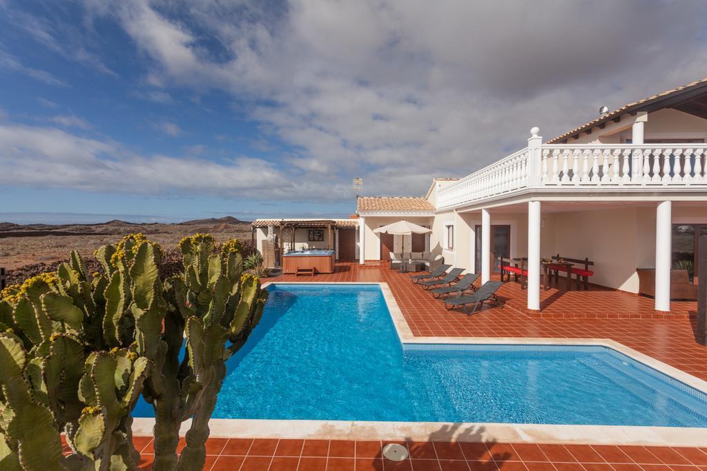 The Fit Retreat Hotell Lajares Eksteriør bilde